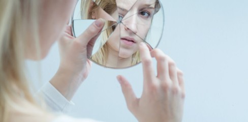 דימוי עצמי נמוך